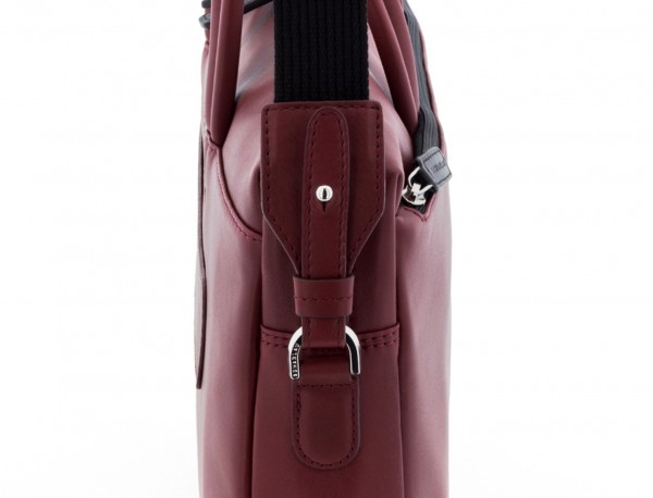 leather laptop bag burgundy detail